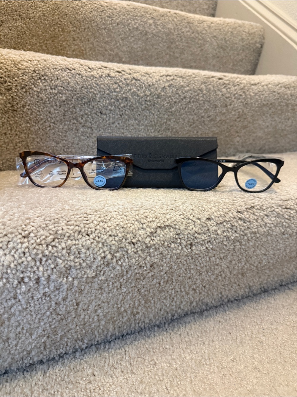 Two Cat-Eye Reading Glasses with Case - Tortoise & Black